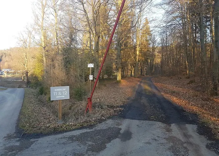 Am Badesee Schoensee 12 * Urnshausen